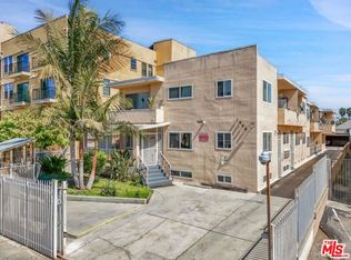 1046 S Norton Ave, Los Angeles, CA 90019