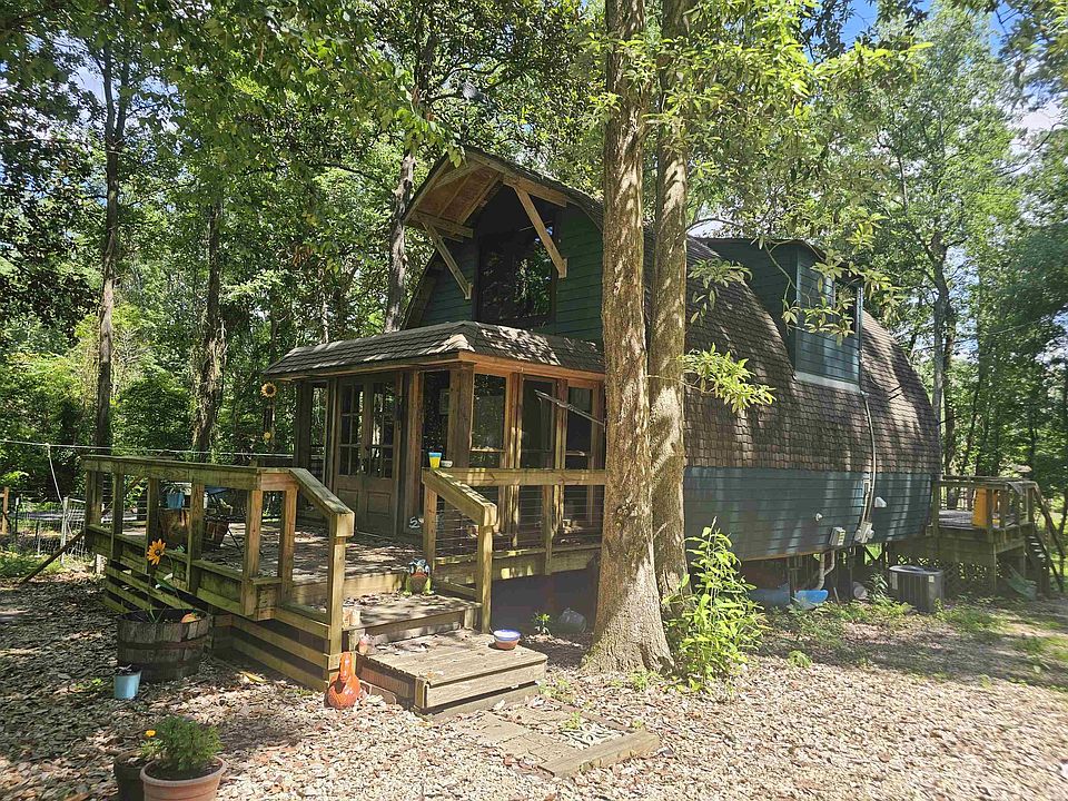 1st image of 521 Conrad Hills Rd