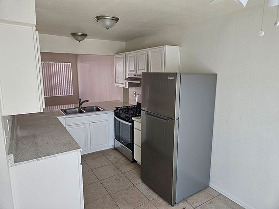 3rd image of 9146-9160 Kenwood Dr