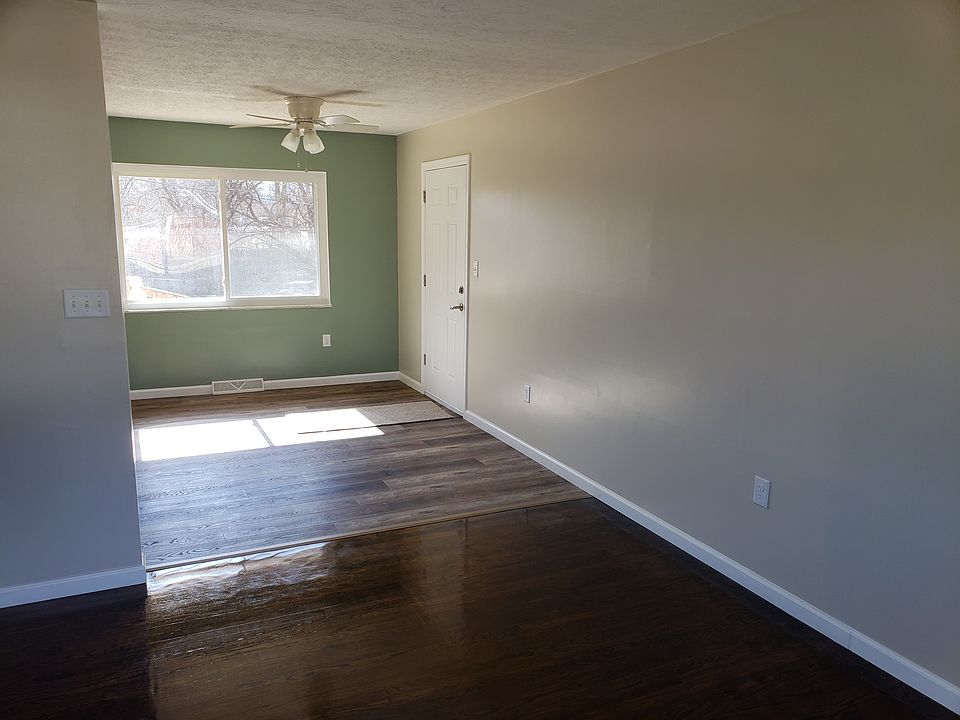 Living room view to Dining R