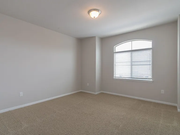 2880 Donnell Dr #4101 — Photo 22