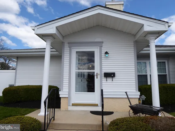 2139 E Chestnut Ave APT 6, Vineland, NJ 08361