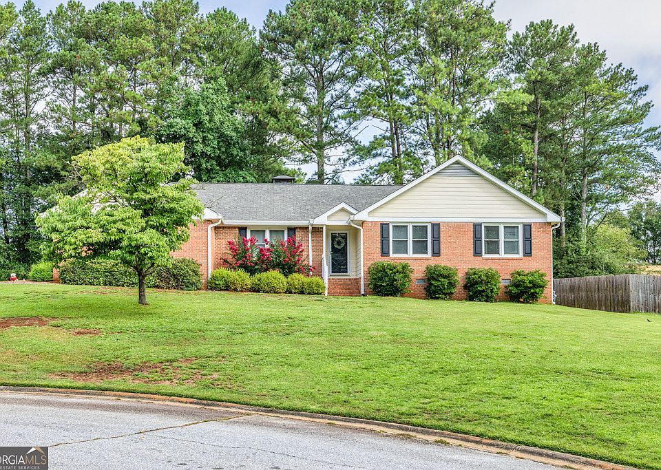 1st image of 2935 Blankenship Loop SW