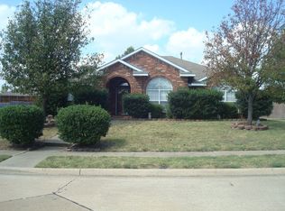 335 Hillglen Dr, Murphy, TX 75094