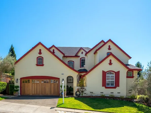5888 Mountain Hawk Drive, Santa Rosa, CA 95409