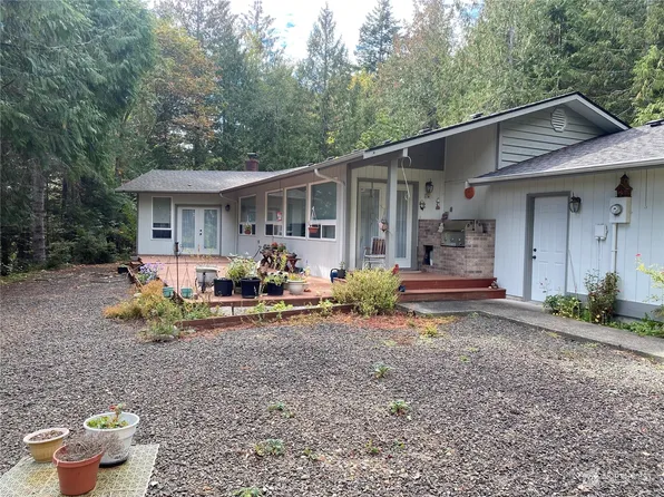 523 Woodpecker Drive, Brinnon, WA 98320