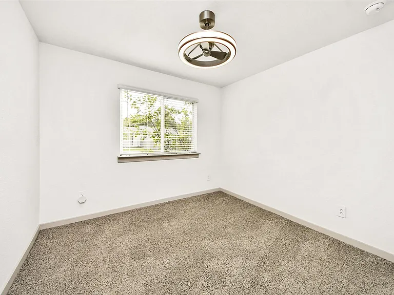 12918 Wempe Way — Photo 7