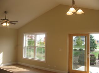 15703 Cove Cir, Plainfield, IL 60544