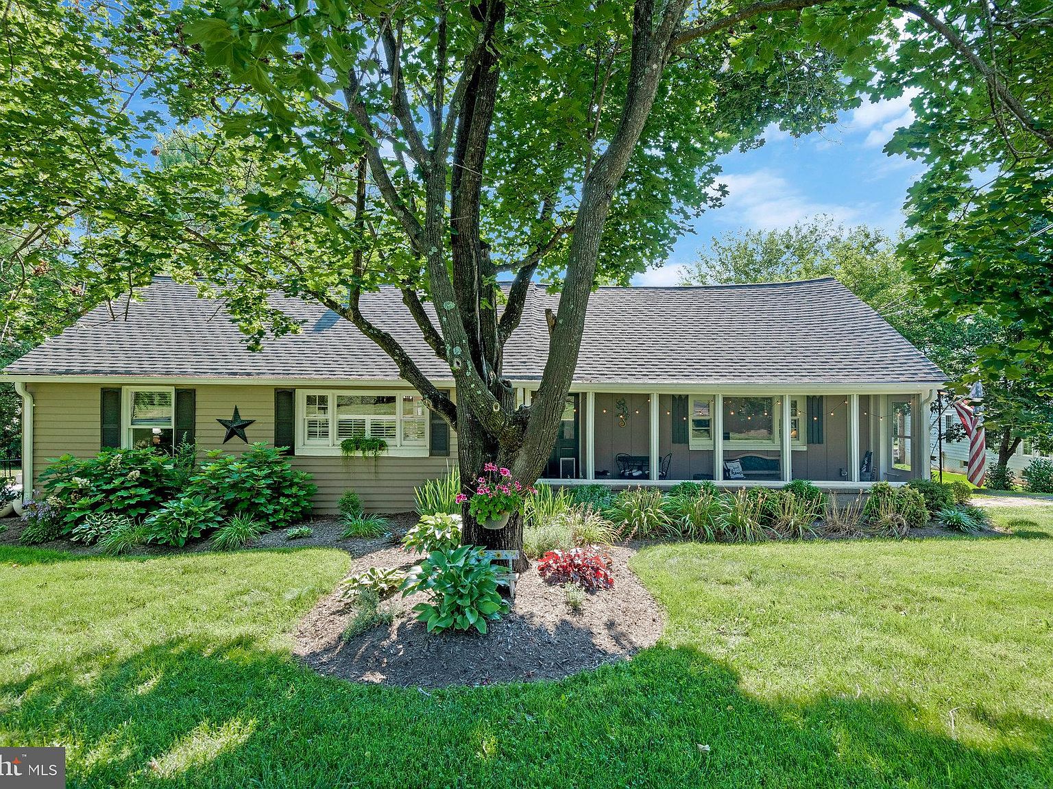 17350 Hamilton Station Rd, Hamilton, VA 20158 MLS VALO2063378 Zillow