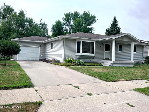 2nd image of 2261 Fallcreek Ct