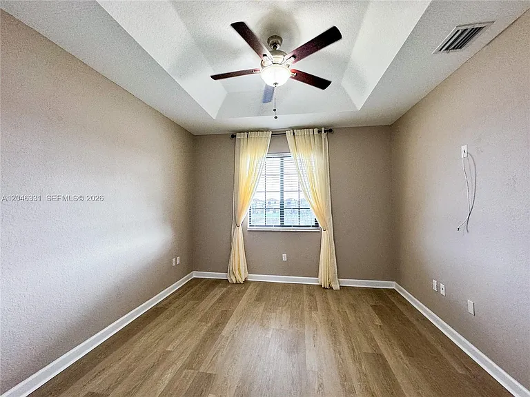 3740 NE 3rd Ct — Photo 20