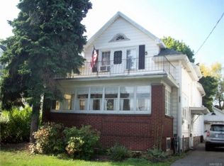 207 Potters Rd, Buffalo, NY 14220