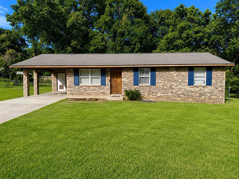 1st image of 100 Northwood Dr