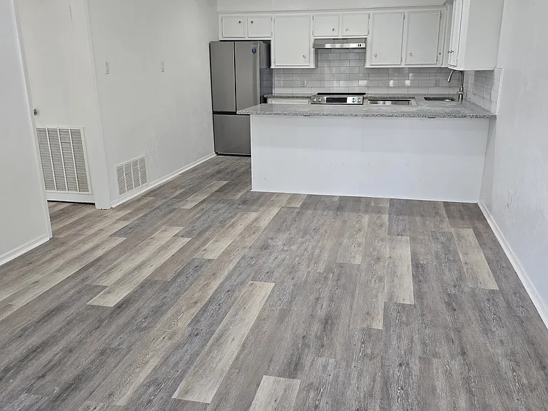 601 County Road 3721 — Photo 25