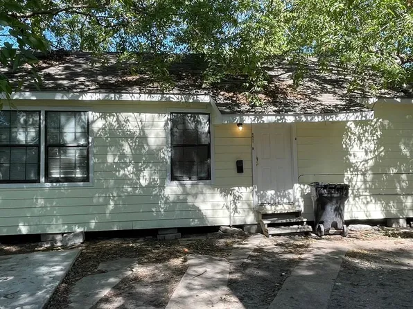 3411 Market St #B, Houston, TX 77020