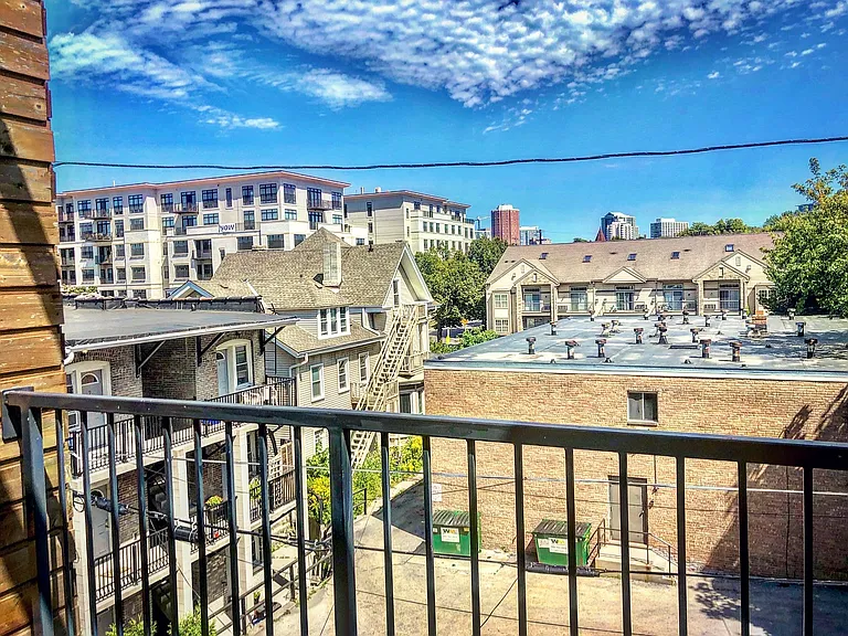 1530 N Jackson St #404 — Photo 19