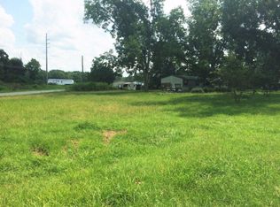 159 S Poplar St, Ty ty, GA 31795