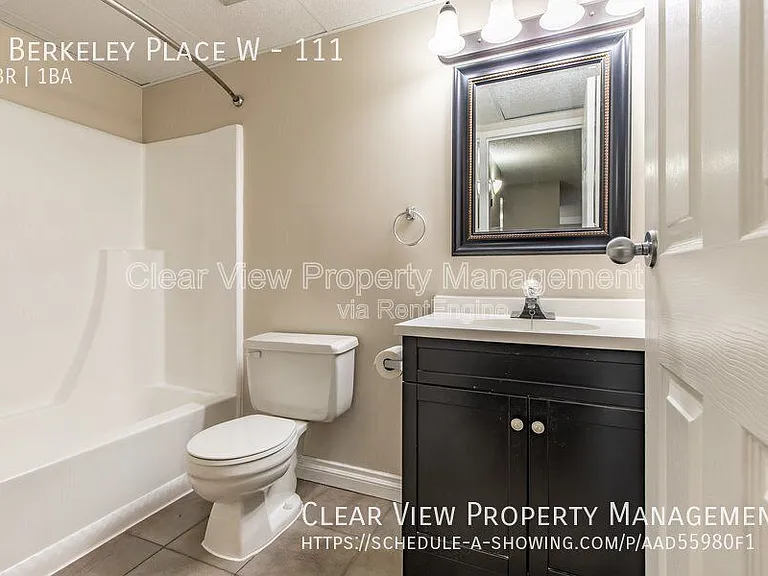 5 Berkeley Pl W #111 — Photo 22