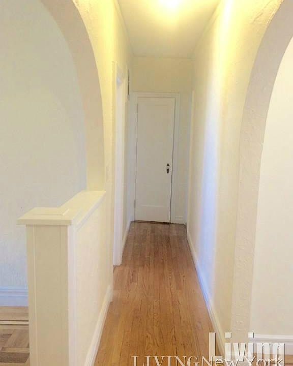 1st image of 121 Seaman Ave APT 4A