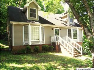 1353 Pinebrook Ln, Birmingham, AL 35235