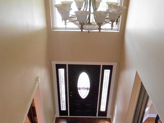 4th image of 12815 Wexford Dr