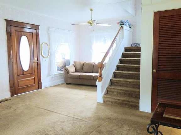 4th image of 502 Spruce St