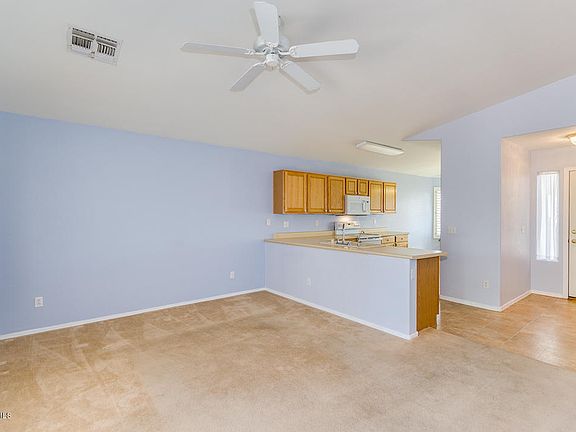 2nd image of 1412 E Torrey Pines Ln