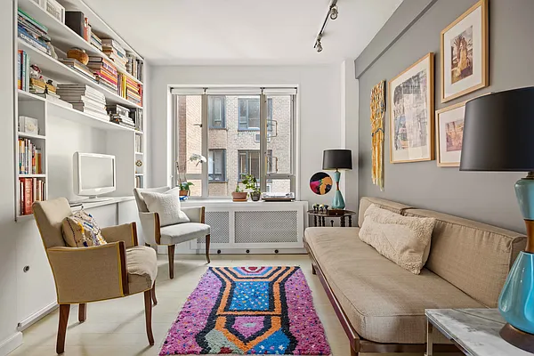 Rented by Compass | media 9