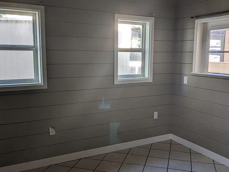 12419 Bryant St — Photo 2