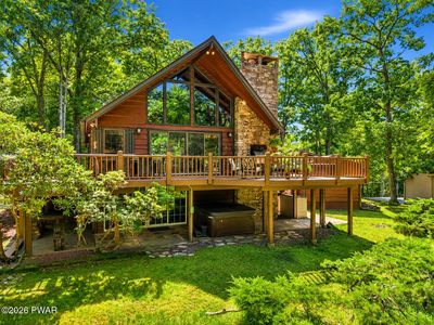 233 Indian Dr, Greentown, PA, 18426