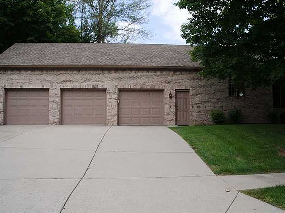 2nd image of 7416 Oakland Hills Dr