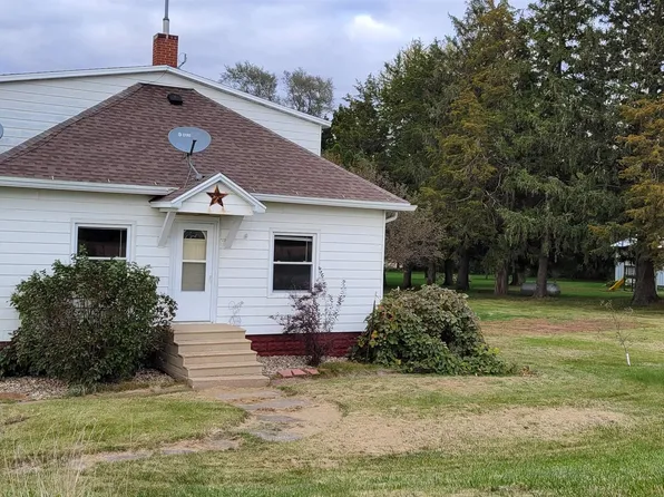 1783 190th St, Waverly, IA 50677