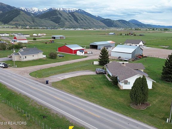 2nd image of 10996 Highway 238
