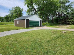 2311 Conrad Rd, Standish, MI 48658