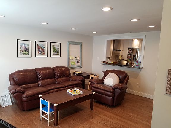 5th image of 225 Gundry Dr