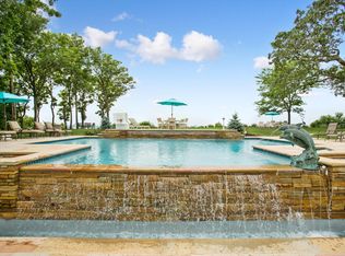 14 Woodcock Ln, Setauket, NY 11733