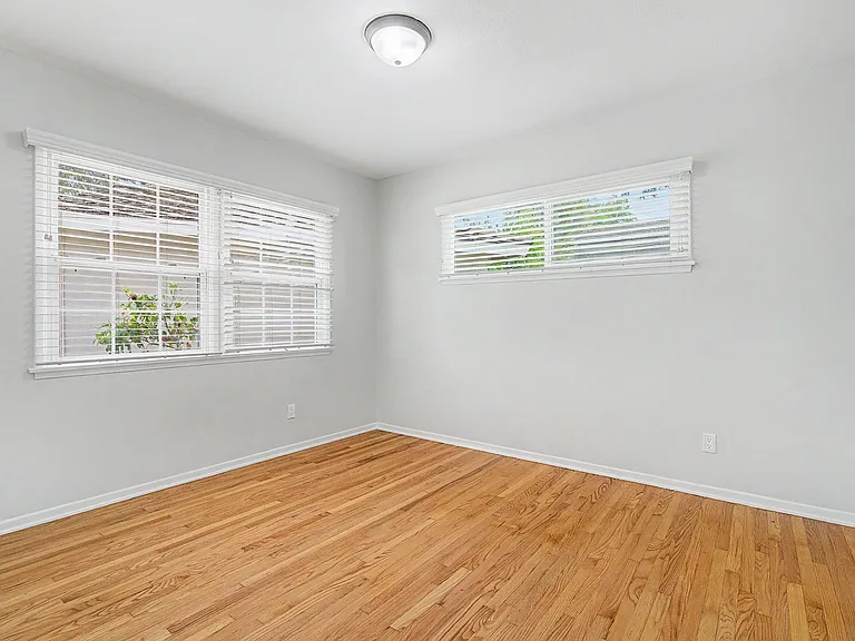27 Ranchview Rd — Photo 17