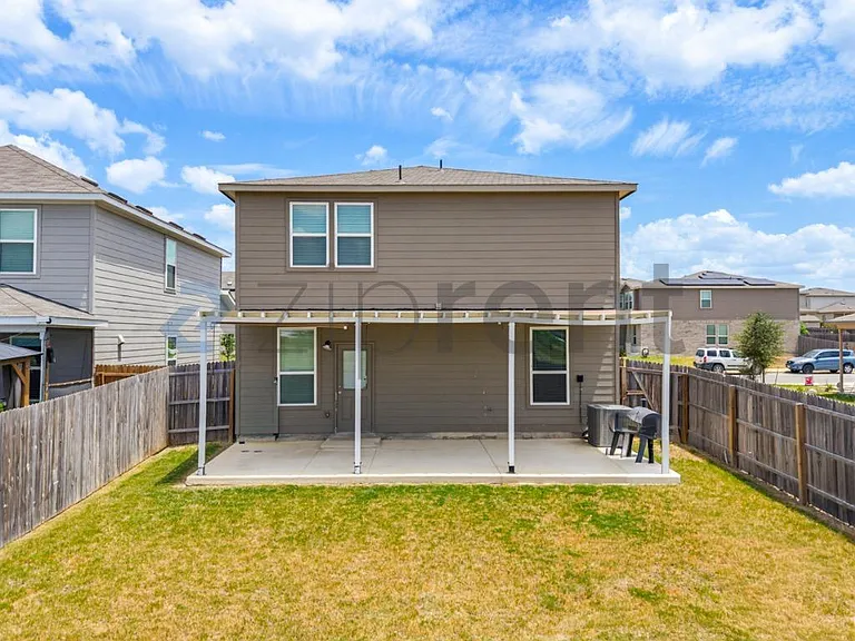 7231 Tradinghouse Ln — Photo 32