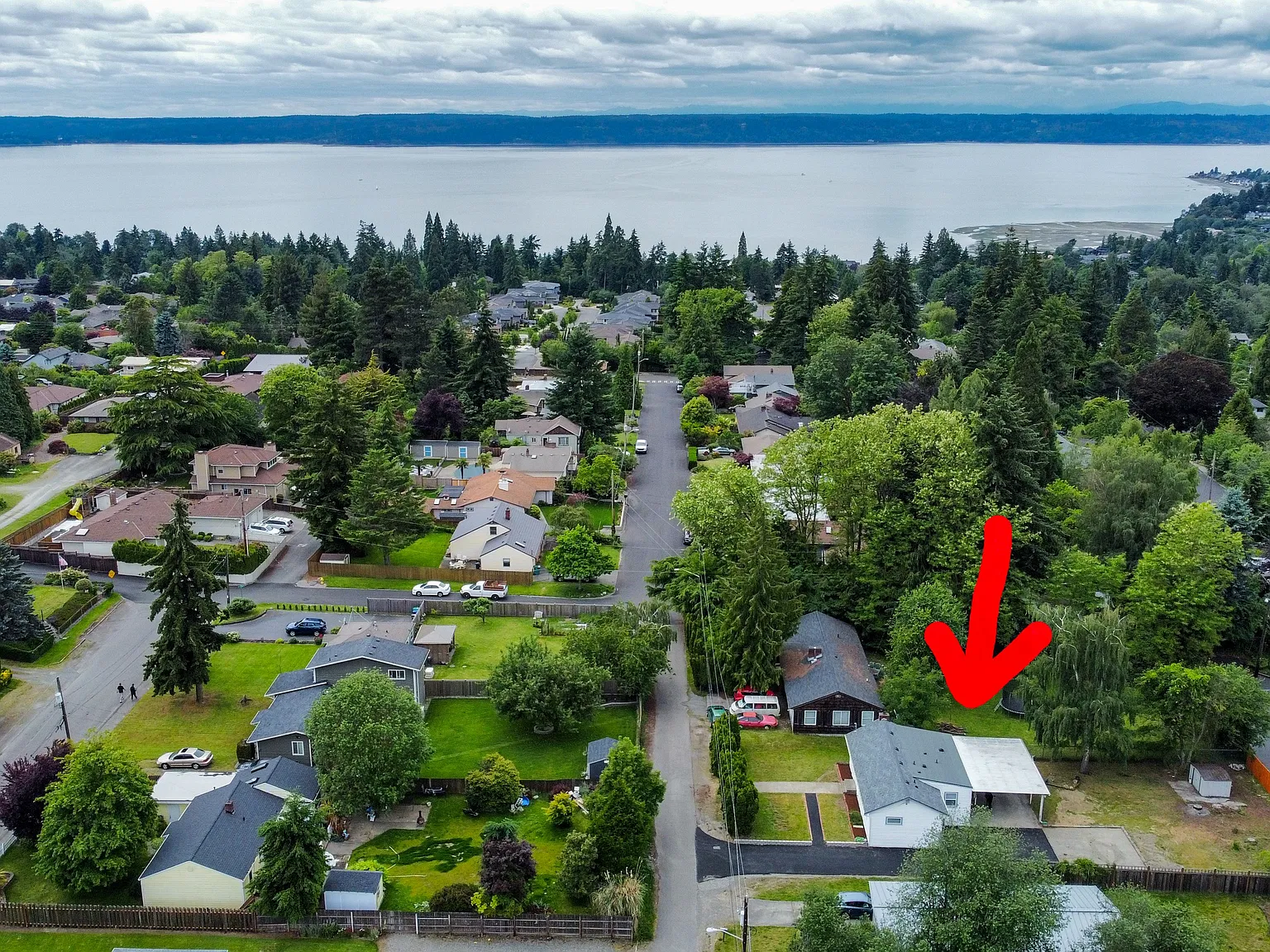 3 bed, $4,500 — Photo 1