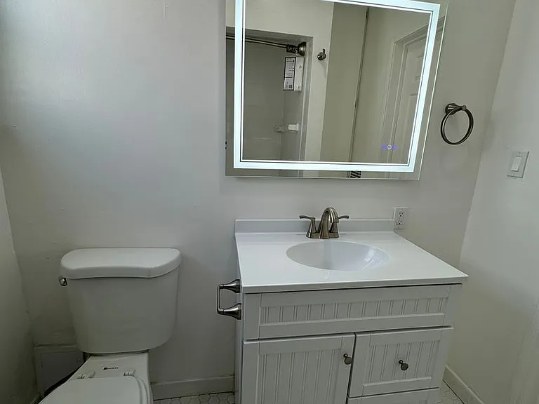1401 Havenhurst Dr — Photo 14