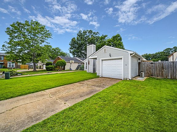 4th image of 1317 Faraid Ln