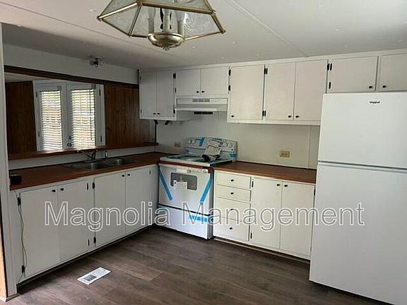 4th image of 2185 Kittrell Rd