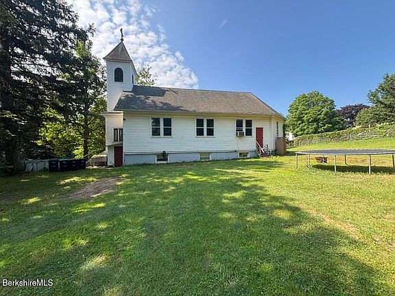 4th image of 53 Greylock Ter