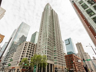 345 N Lasalle St #2907, Chicago, IL, 60610