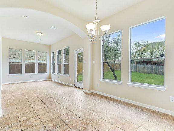 4th image of 811 Artisan Way