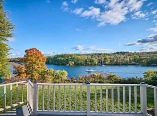 97 River Rd, Merrimac, MA 01860