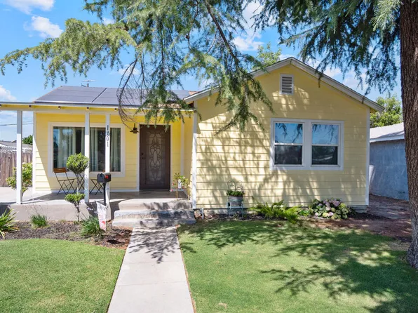 1805 W Kenmore Drive W, Fresno, CA 93703