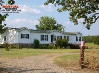 609 Tucker Mountain Rd, Solgohachia, AR 72156