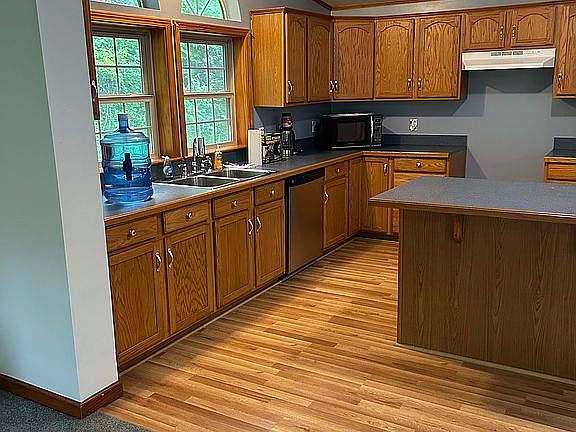 2nd image of 7552 Cider St