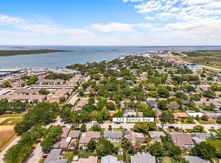 123 Bonita Ave, Galveston, TX 77550
